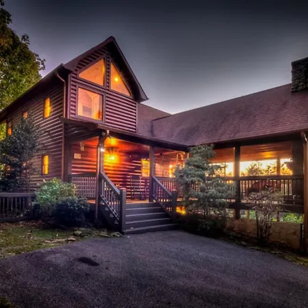 Villa Pinecone Peak by Escape to Blue Ridge